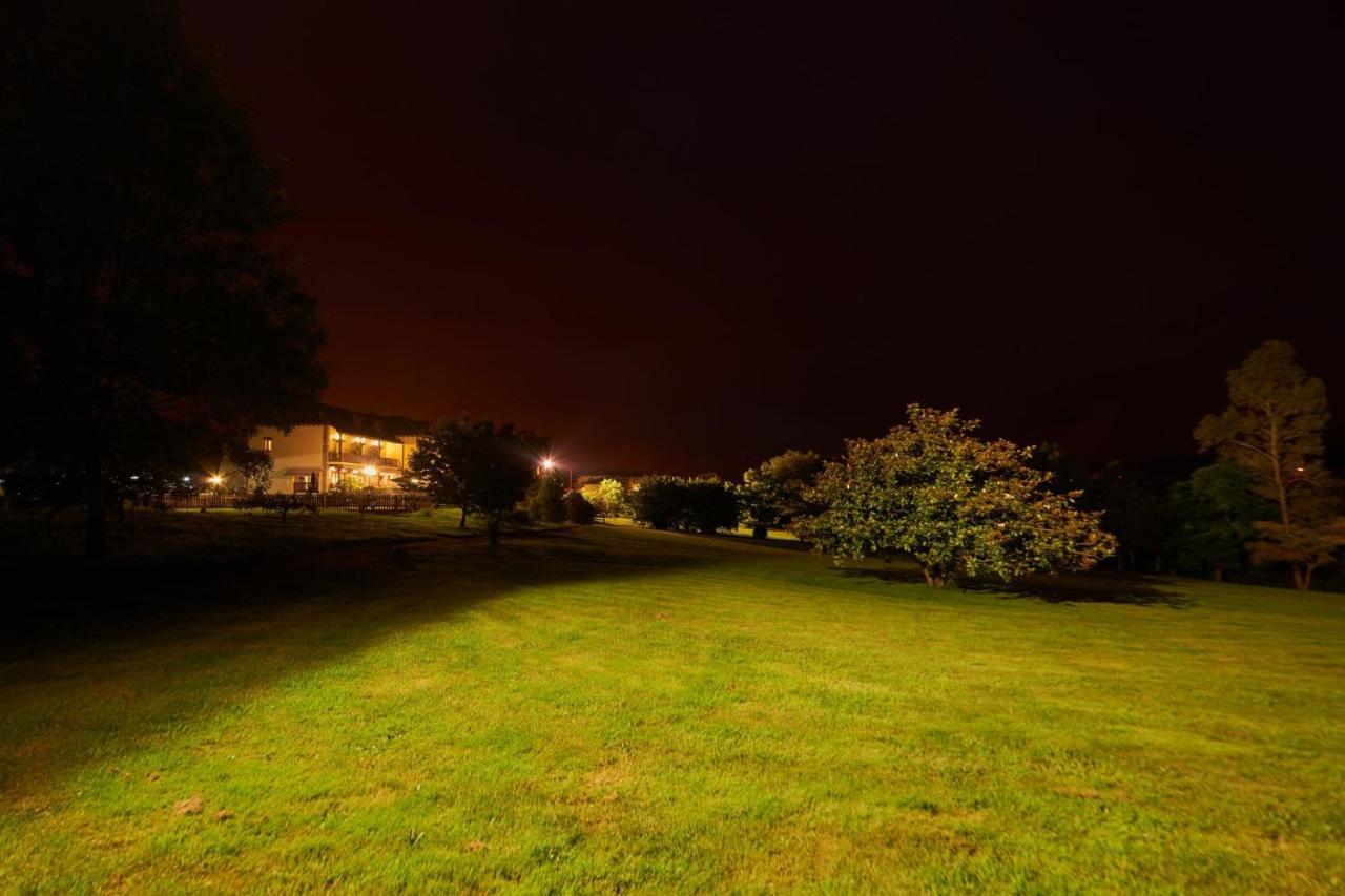 Hotel Hacienda Llamabua 纳维亚 外观 照片